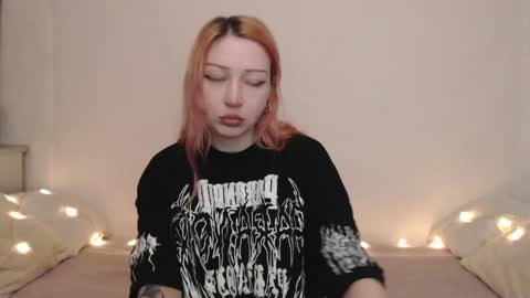 Emily online show from May 8, 10:26 pm