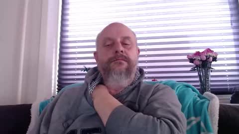 MrLazy online show from February 16, 9:29 am