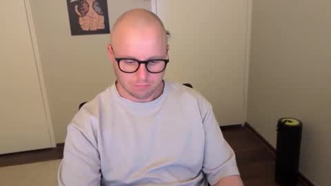 Stand Lee online show from October 3, 8:17 pm