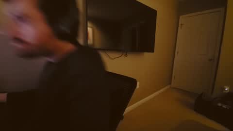 Tom online show from December 21, 12:42 am