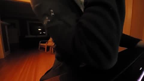 Tom online show from October 26, 11:55 am