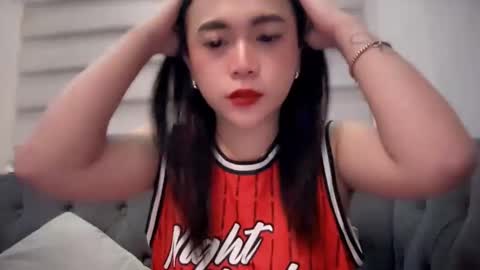 BABY KIMMY online show from January 5, 6:00 pm