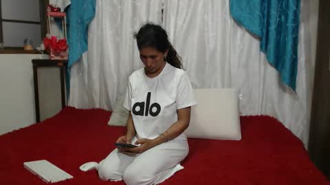 harley_quinns1 online show from March 11, 5:38 pm