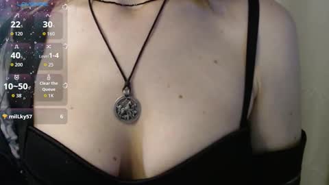 Snapshot of harpersweety chatting on October 4, 10:29 pm Harper online show from October 4, 10:29 pm