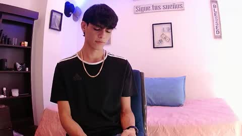 Snapshot of harrythomson1 chatting on September 10, 5:03 pm harry thomson online show from September 10, 5:03 pm