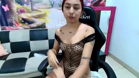 Snapshot of hayami_18 chatting on October 9, 11:59 am HAYAMI online show from October 9, 11:59 am