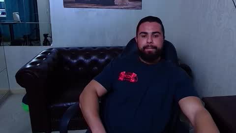 HayesWood online show from December 20, 5:47 am