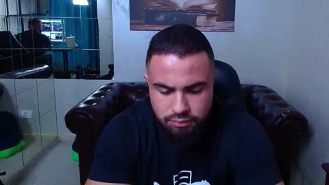 HayesWood online show from December 23, 6:08 am