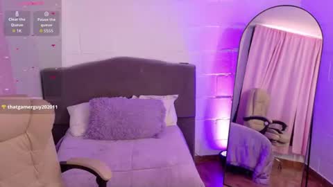 HAZEL LYNN ROSS online show from June 23, 8:48 pm