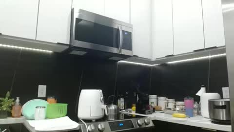 Hazel online show from February 27, 12:14 am