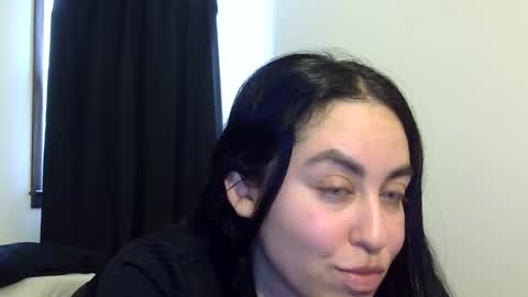 heatwavee online show from January 5, 5:27 pm