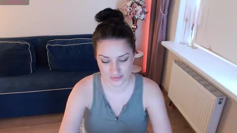 Heaven girl online show from March 13, 2:09 pm