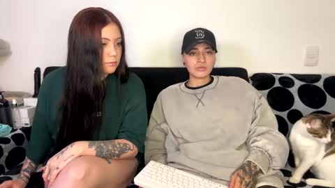 Salome and Laia online show from December 19, 5:40 am