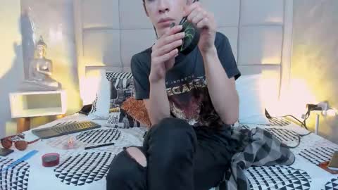 Keira Hecate online show from December 13, 7:53 pm