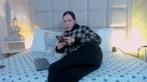 Keira Hecate online show from January 5, 8:01 pm