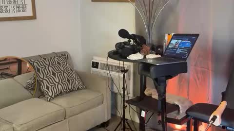 LockedThug online show from December 21, 2:29 am