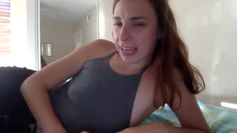 heidi_is_here_72 online show from July 27, 1:03 am
