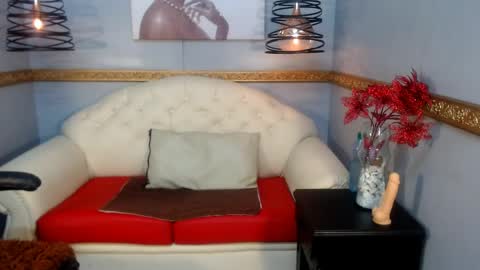 heidy_bowie online show from April 13, 11:58 am