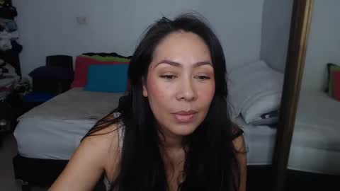 Helen online show from May 12, 10:30 pm