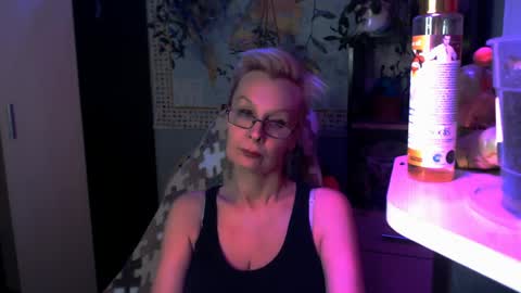Helga online show from April 14, 11:52 pm
