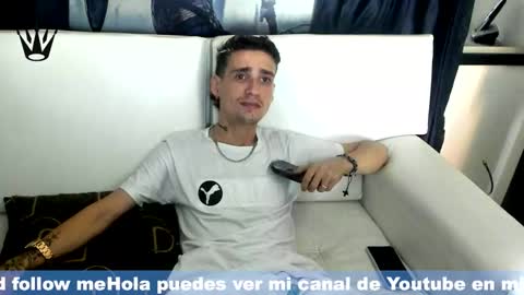 Snapshot of hell_boy66 chatting on September 16, 2:35 am Eros online show from September 16, 2:35 am