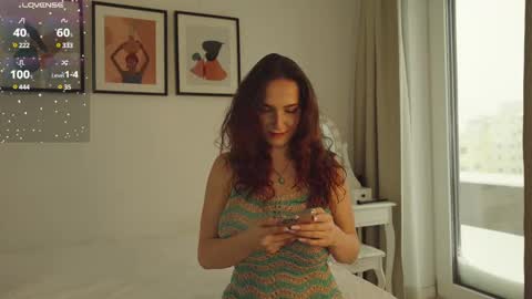 Lorette Lory online show from February 17, 12:49 pm