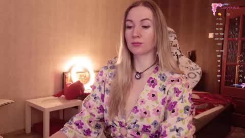 Alisia  Monday to Friday from 10 am to 4 pm GMT 2 online show from February 24, 8:17 am