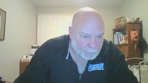 Snapshot of helloforfun111 chatting on January 30, 10:29 am helloforfun111 online show from January 30, 10:29 am