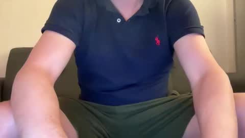 hellohowareyou66 online show from April 19, 7:49 pm