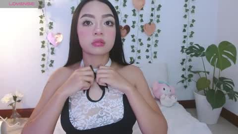 hellokitty_valery1 online show from April 11, 11:31 pm
