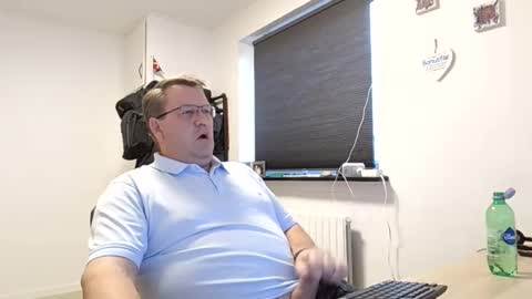 henrikrp1971 online show from January 18, 11:32 am