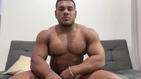 Henri online show from February 7, 10:52 pm