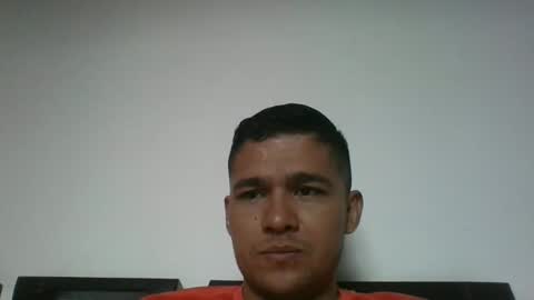 henrique online show from April 26, 4:59 pm