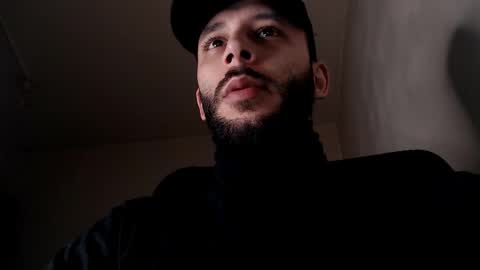 HenryAxe online show from February 12, 11:25 am