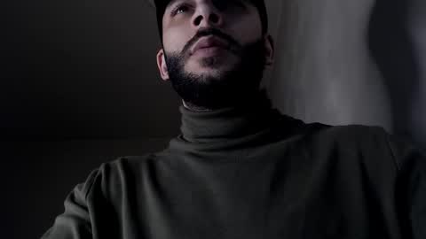 HenryAxe online show from February 16, 10:35 am