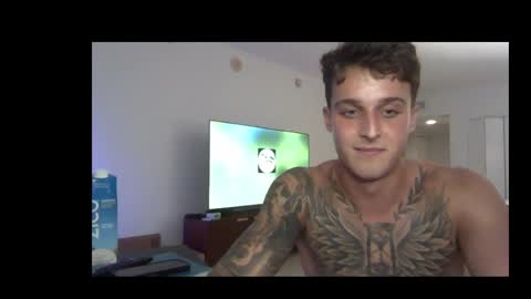 henrydesanti online show from May 6, 2:28 am