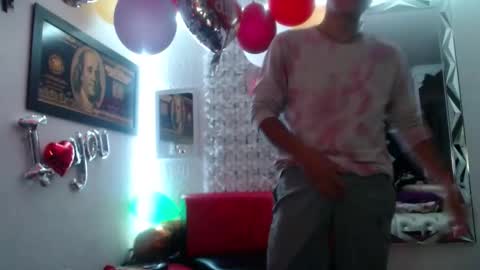 hercules_men online show from February 19, 8:33 am