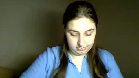 hess_luna_ online show from September 12, 9:44 am