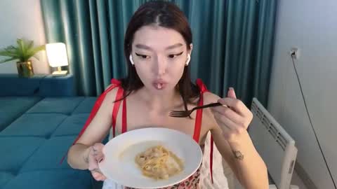 Audrey online show from October 24, 2:29 pm