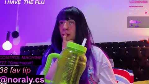 Noraly  online show from November 14, 6:59 am