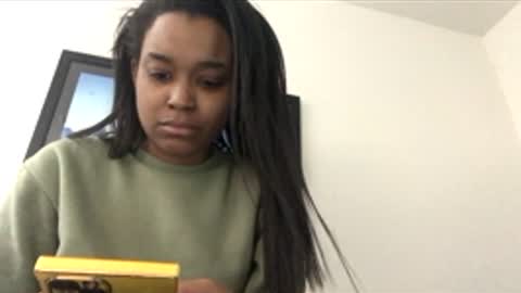 heyyou301990 online show from February 13, 7:50 pm