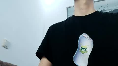 hgdude online show from December 18, 10:35 pm