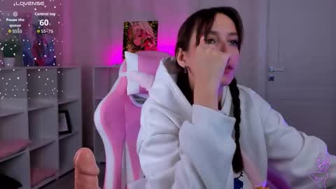 Karu online show from November 7, 2:03 am