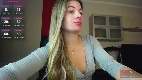 Lina online show from November 5, 6:59 am