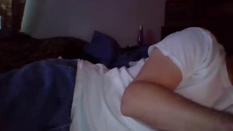 Snapshot of hi_life850 chatting on February 9, 10:54 pm MR. Bation online show from February 9, 10:54 pm