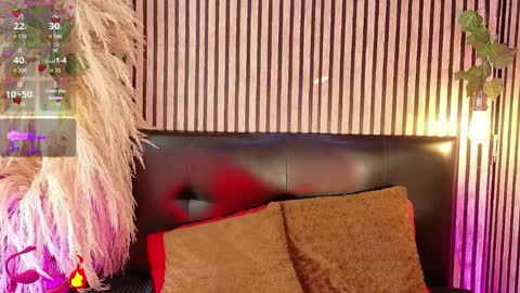 hiddenhotcake online show from April 11, 7:40 pm