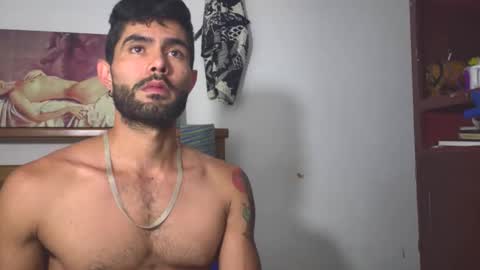 hideonbush online show from February 11, 4:22 pm