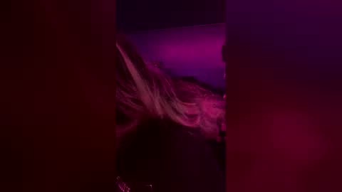 HiGHNESS CANNA online show from January 11, 9:37 am