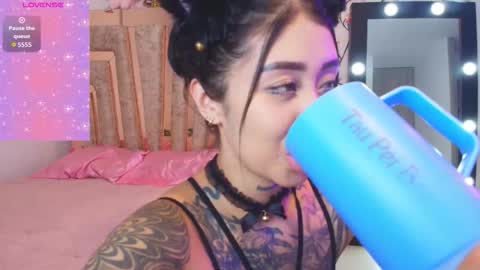 LUNA new account  FOLLOW ME online show from November 28, 10:28 pm