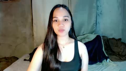 hilarymolly online show from January 17, 7:22 pm